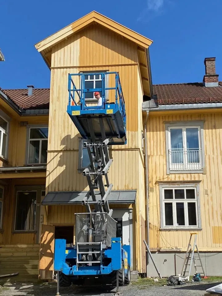 Fasademaling i norsk klima — når og hvordan